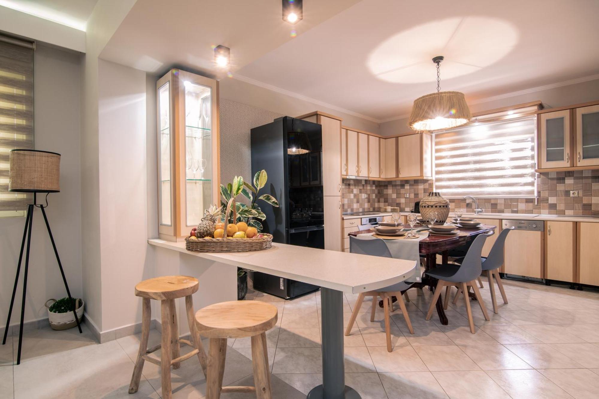 Fratelli Villa, With Heated Pool & Whirlpool, By Thinkvilla Villa *