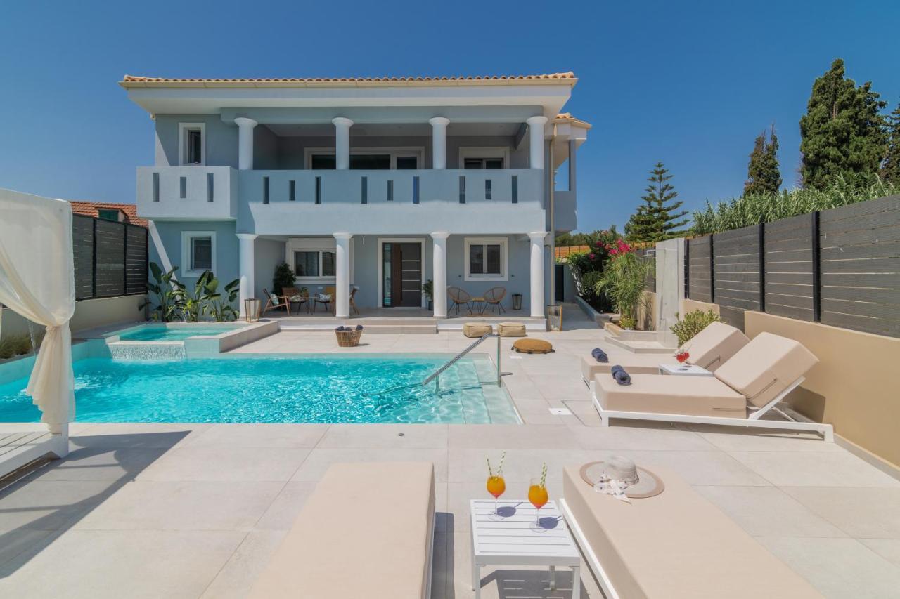 Fratelli Villa, With Heated Pool & Whirlpool, By Thinkvilla * Agios Kirikos (Zakynthos)